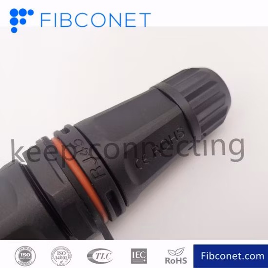 전복 공장은 암수 커넥터가 있는 FTT 및 방송 네트워크용 4 코어 Sxmm 실외 광섬유 Odc Odc 패치 케이블을 직접 공급합니다.